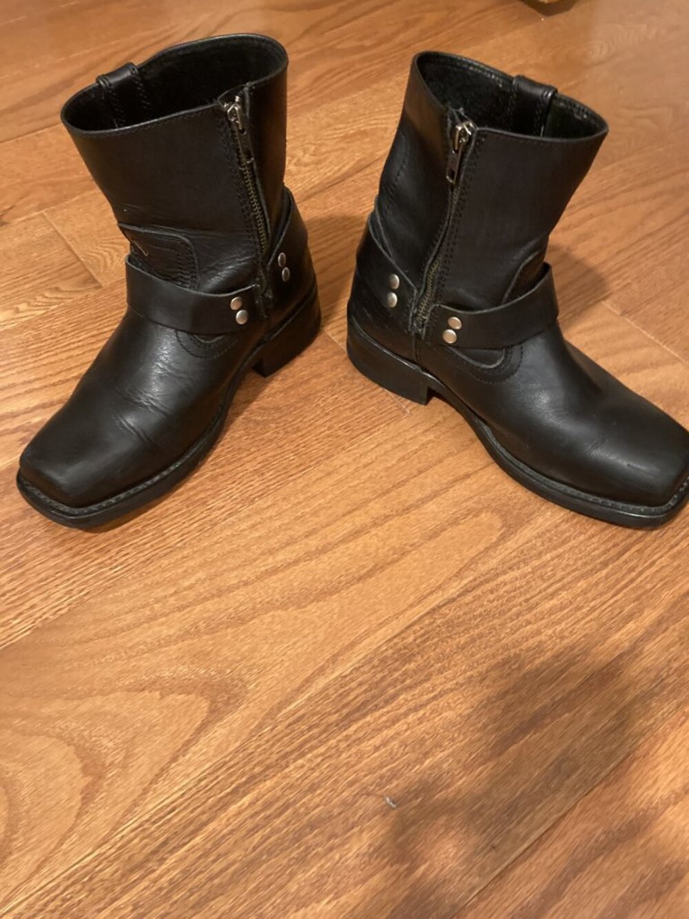 XElement Ladies Shorty Harness Boots Women 7.5